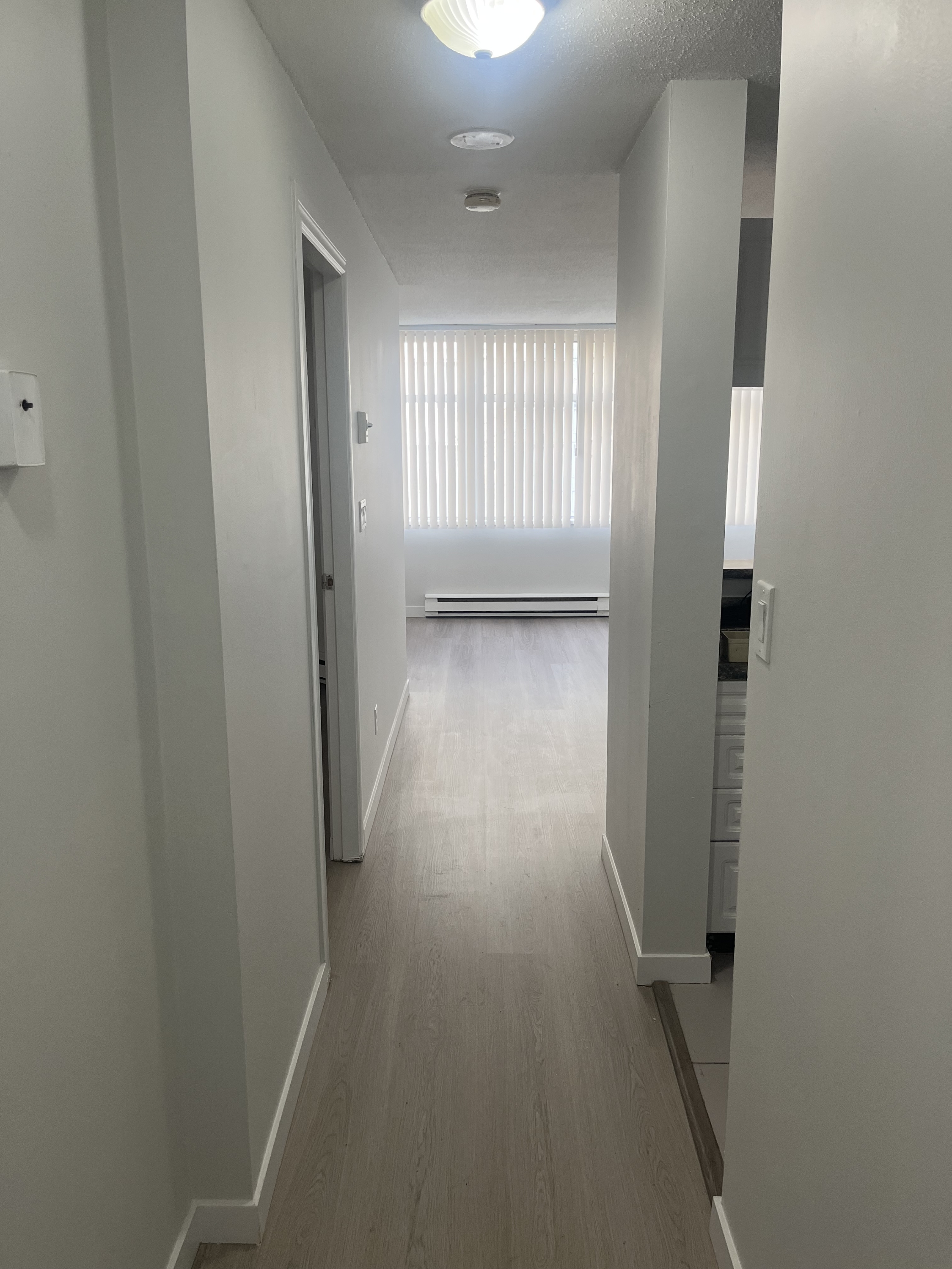 1278 Granville Street, 405